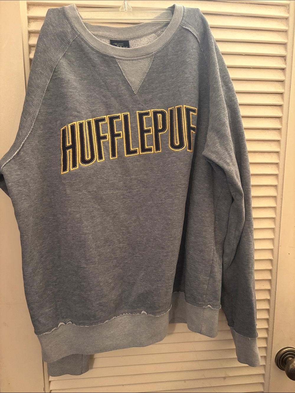 Hufflepuff Grey Crew & Scoop Neck Sweatshirt - Hufflepuff Embroidered